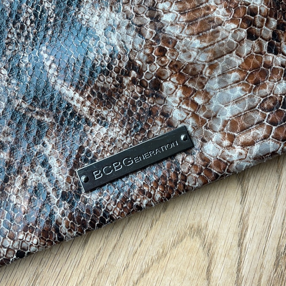 Bcbgeneration Clutch - image 5